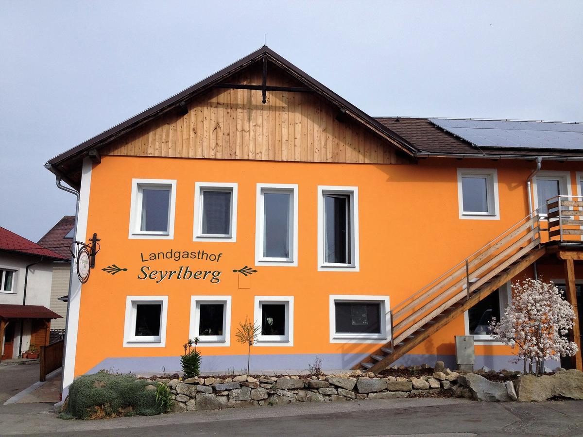 Landgasthof Seyrlberg Reichenau im Mühlkreis Exteriör bild